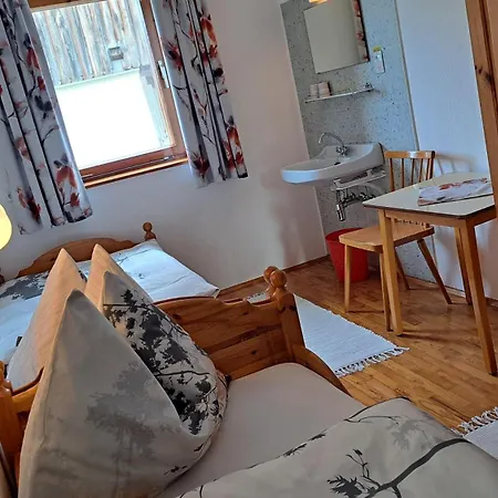 Peterhof - Komm Als Gast & Geh Als Freund Gospodarstwo agroturystyczne