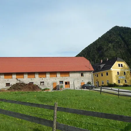 Gospodarstwo agroturystyczne Peterhof - Komm Als Gast & Geh Als Freund