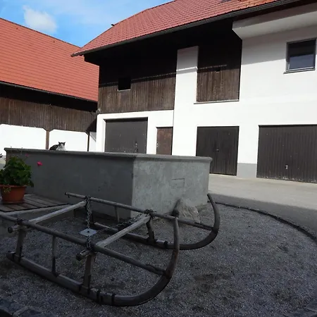 Ferienhaus Peterhof – Komm Als Gast&geh Als Freund Hinterstoder