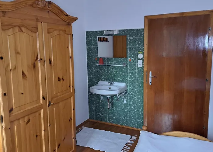 Peterhof – Komm Als Gast&geh Als Freund Hinterstoder