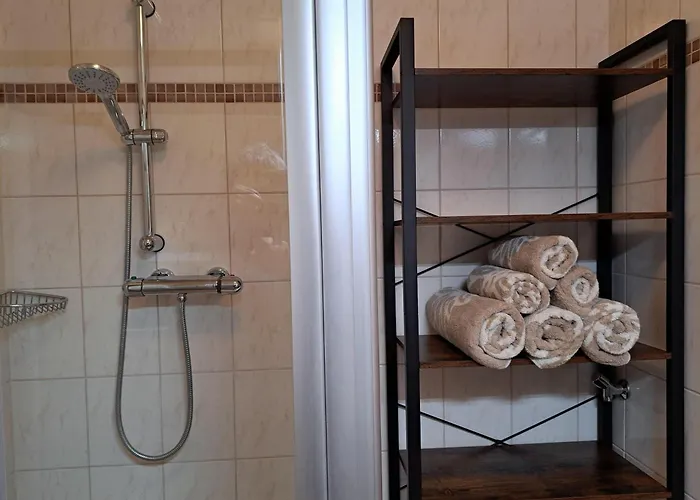 Peterhof – Komm Als Gast&geh Als Freund