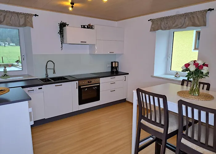 Ferienhaus Peterhof – Komm Als Gast&geh Als Freund *