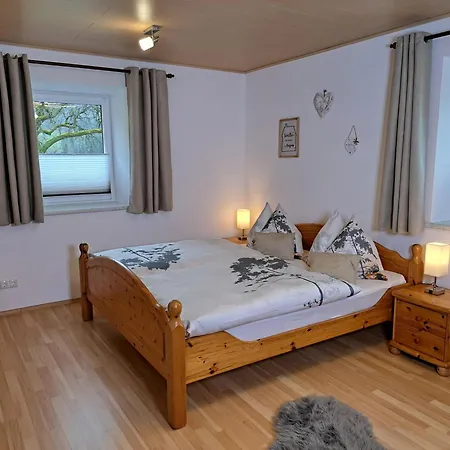 Peterhof - Komm Als Gast & Geh Als Freund Çiftlik konaklama